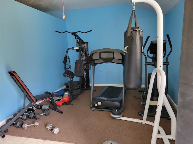 workout area with baseboards