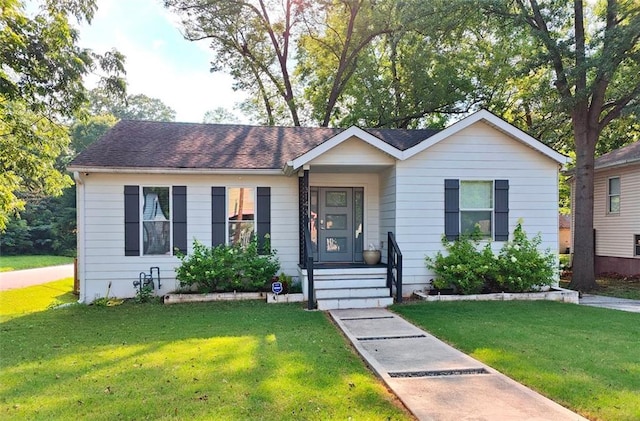 3143 Church St, East Point, GA 30344 - ranch-style home with a front yard