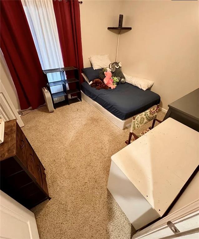 5624 Ryan Way, Flowery Branch, GA 30542 - view of bedroom