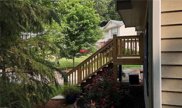 5624 Ryan Way, Flowery Branch, GA 30542 - deck with stairway