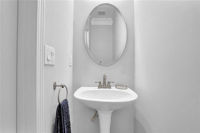 2207 Concordia Way SE Unit 12, Mableton, GA 30126 - bathroom featuring a sink