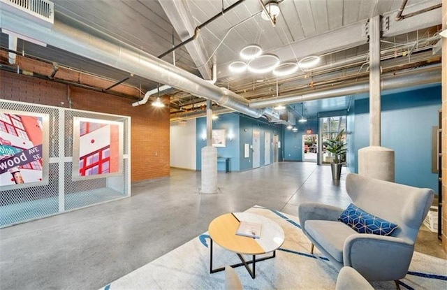 572 Edgewood Ave SE Unit # 106, Atlanta, GA 30312 - community lobby with visible vents