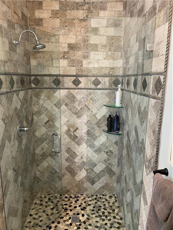 bathroom with walk in shower