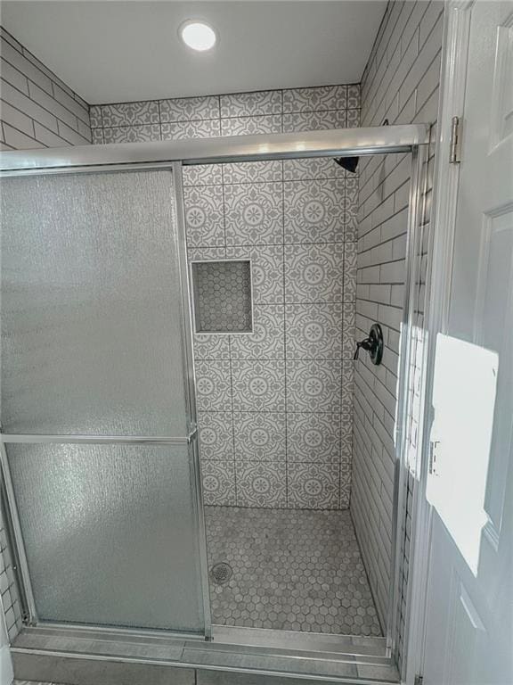439 Bussey Ave, Thomson, GA 30824 - bathroom with a stall shower