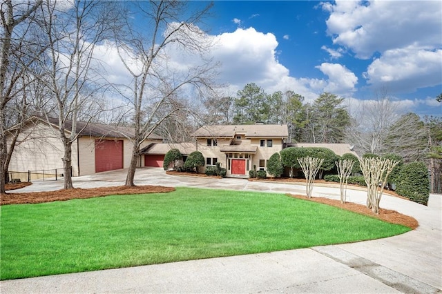 view of front of property with a front lawn