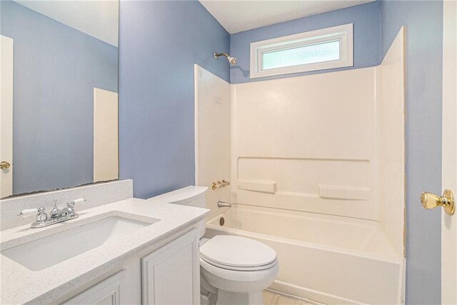 5292 Windfield Glen Ct NW, Lilburn, GA 30047