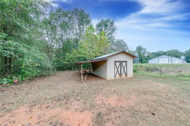 view of outbuilding