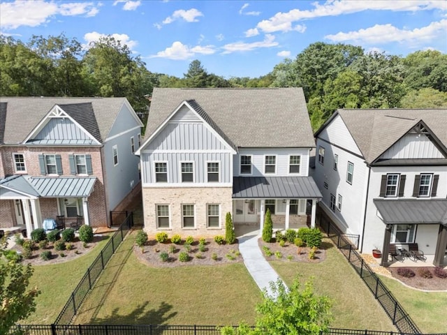 view of front of home with a front lawn