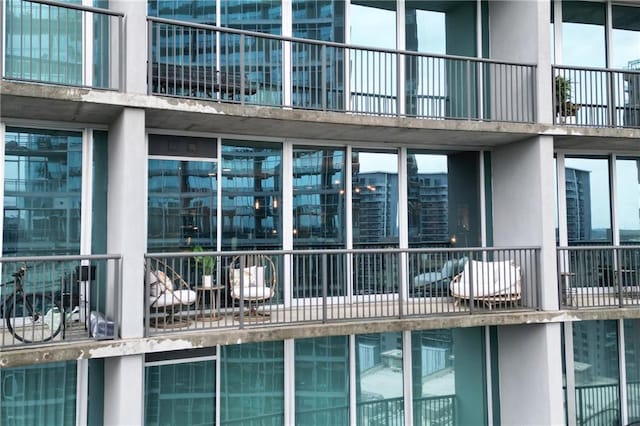 1080 Peachtree St NE Unit 2108, Atlanta, GA 30309 - view of swimming pool