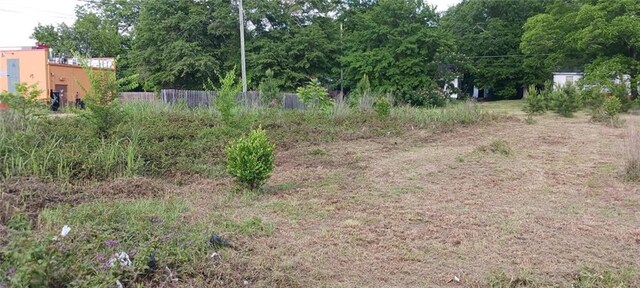 1740 Dixon Dr, Macon, GA 31204