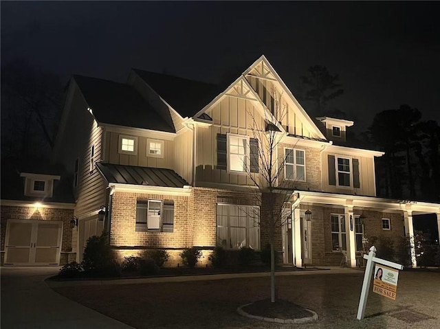 view of front of home featuring a garage