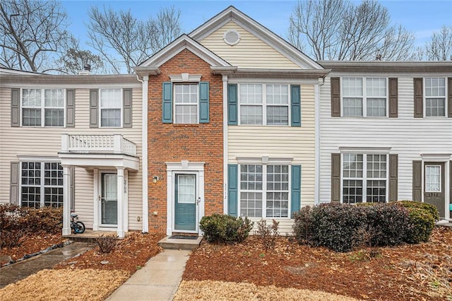 view of townhome / multi-family property