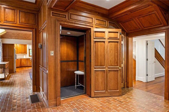44 Muscogee Ave NW, Atlanta, GA 30305 - corridor featuring brick floors and wood walls