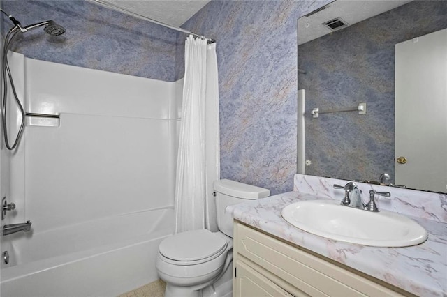 140 Carriage Cir, Stockbridge, GA 30281 - full bathroom with vanity and shower / bath combo