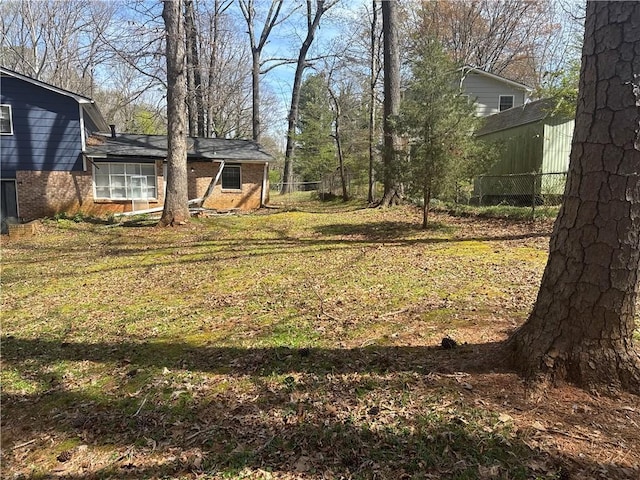 2943 E Howell Dr, Lawrenceville, GA 30044 - view of yard with fence