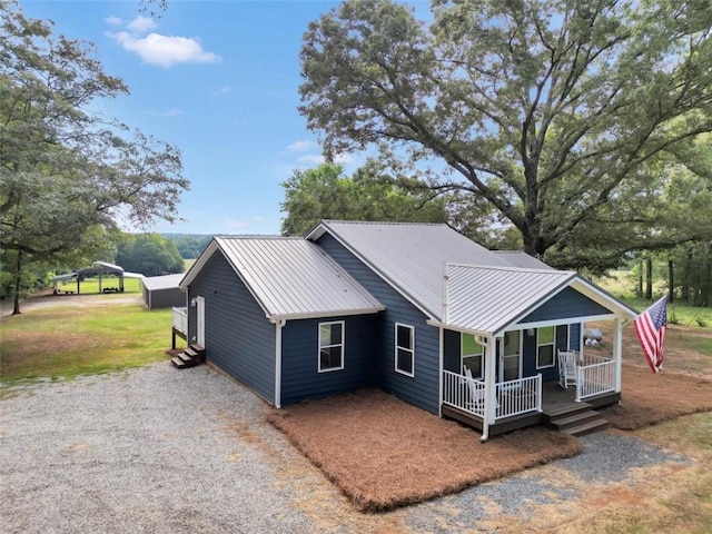 view of front of home with covered porch