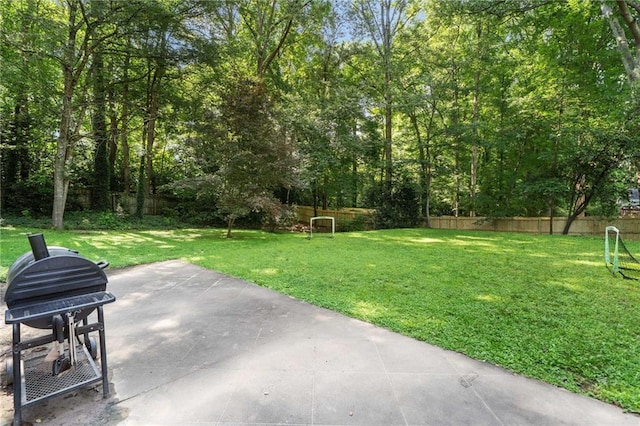 1438 Heritage Glen Dr, Marietta, GA 30068 - view of yard featuring a patio area