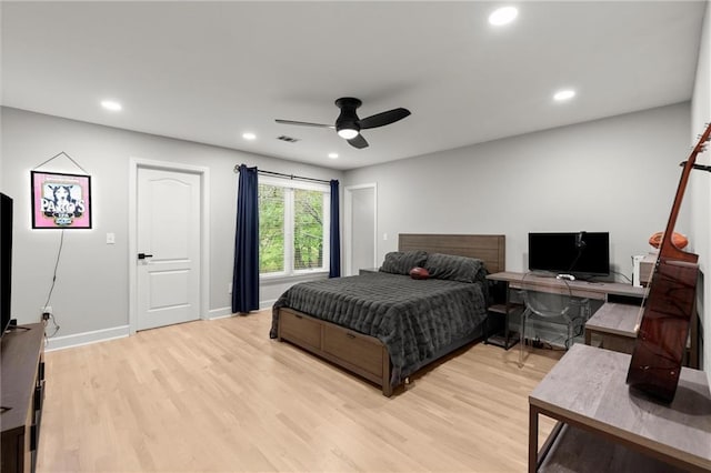 bedroom with light wood-style floors, ceiling fan, visible vents, baseboards, and recessed lighting