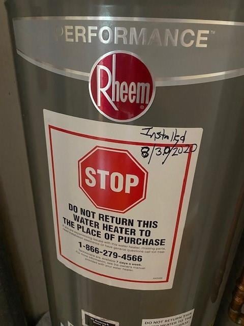 1177 Baker Ln, Marietta, GA 30062 - detailed view of water heater