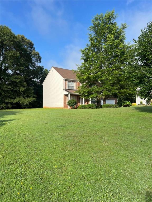 978 Francis Ln, Fairburn, GA 30213 - view of grassy yard