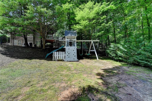 7920 Tintern Trce, Duluth, GA 30097 - view of jungle gym