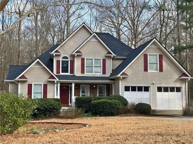 view of front facade featuring a garage