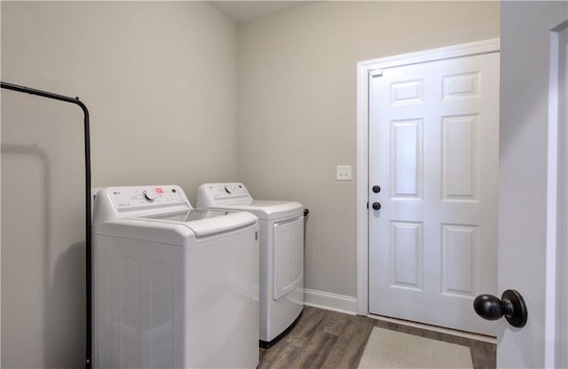46 Courtyard Ln, Cartersville, GA 30120 - laundry area featuring independent washer and dryer and dark wood-style flooring