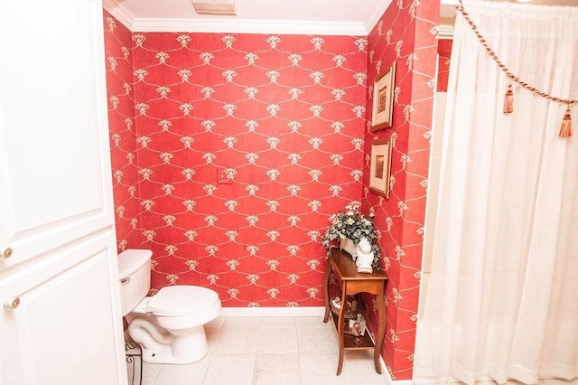 1145 Thurston Snow Rd, Good Hope, GA 30641 - bathroom featuring ornamental molding