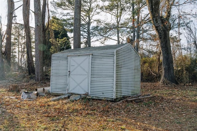 view of outdoor structure