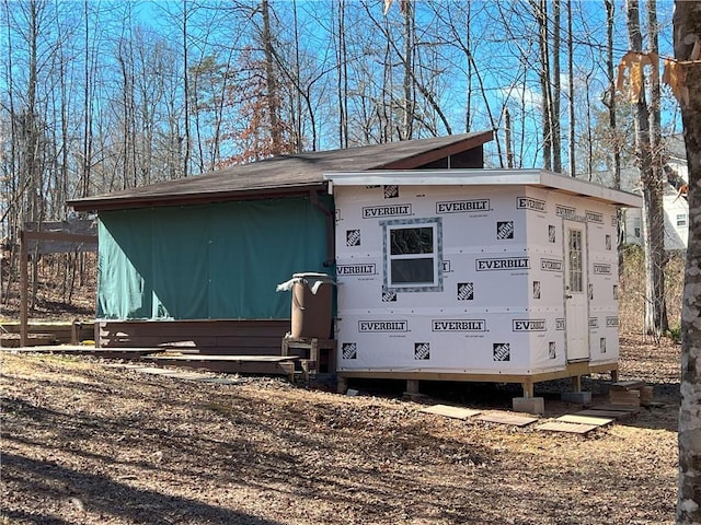 view of property exterior