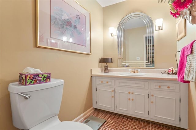 850 John Alden Rd, Stone Mountain, GA 30083 - half bath with toilet, vanity, and baseboards