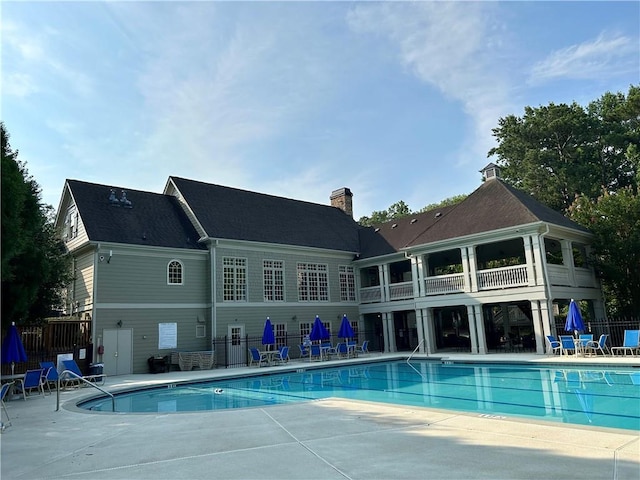 1055 Havenstone Walk, Lawrenceville, GA 30045 - community pool with a patio
