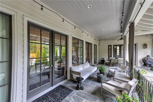 201 Dovecrest Dr, Atlanta, GA 30305 - view of patio with ceiling fan