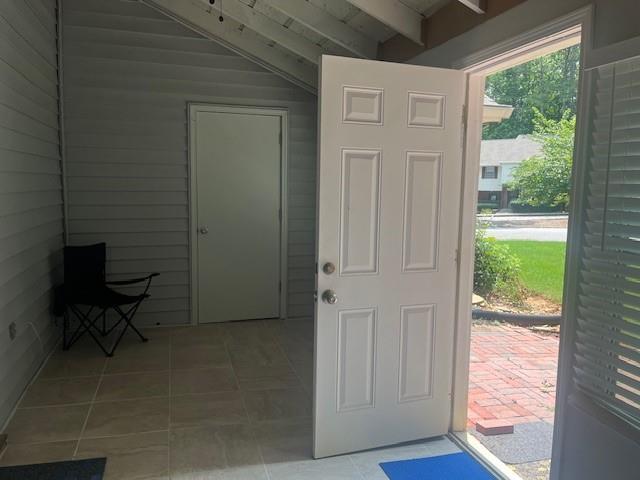 5950 Wintergreen Rd, Norcross, GA 30093 - view of tiled foyer