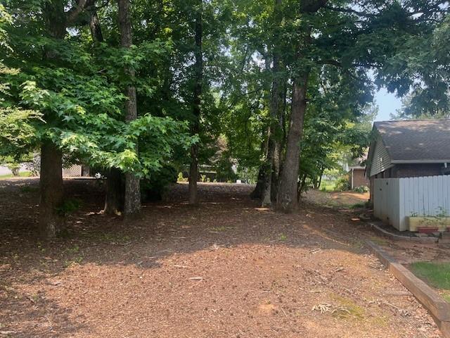 5950 Wintergreen Rd, Norcross, GA 30093 - view of yard