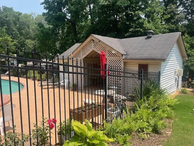 5950 Wintergreen Rd, Norcross, GA 30093 - view of gate