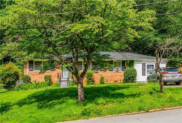 379 Utoy Cir SW, Atlanta, GA 30331 - single story home with brick siding and a front yard