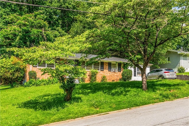 379 Utoy Cir SW, Atlanta, GA 30331 - single story home with brick siding and a front yard