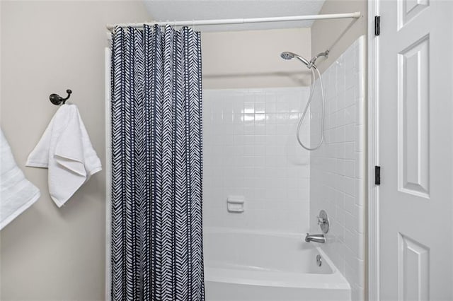 706 Twin Brooks Ct SE, Marietta, GA 30067 - full bath with shower / bath combination with curtain
