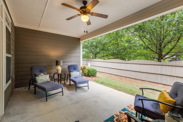 325 Rdg Hill Cir Unit 3, Marietta, GA 30064 - fenced backyard with a patio area and ceiling fan