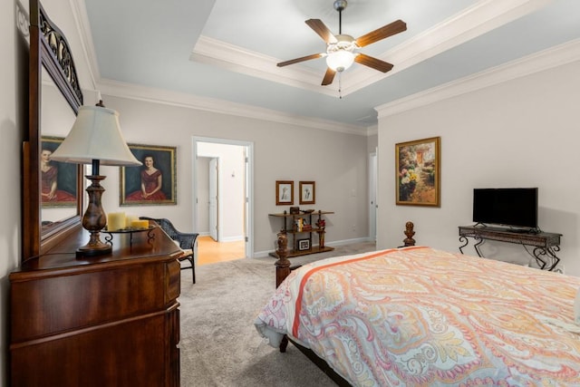 325 Rdg Hill Cir Unit 3, Marietta, GA 30064 - bedroom with a raised ceiling, crown molding, carpet, baseboards, and ceiling fan