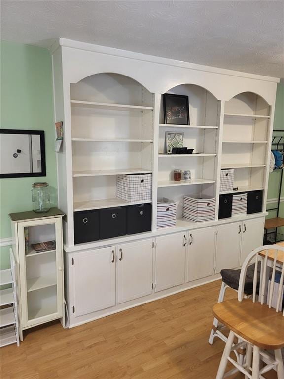 4561 N Woodlake Ln SE, Conyers, GA 30013 - view of pantry