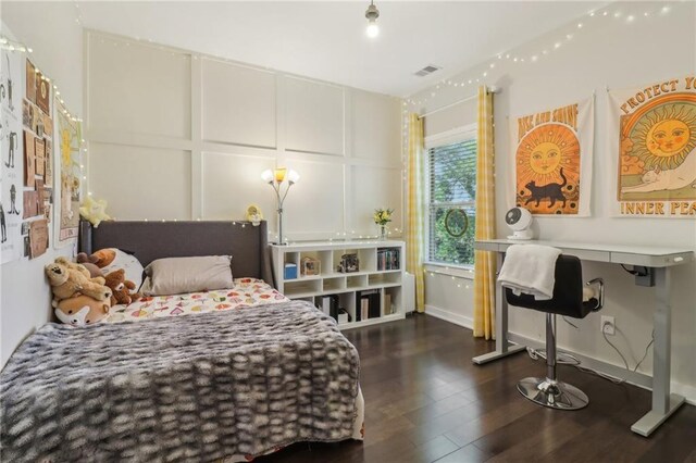 823 Canterbury Overlook, Atlanta, GA 30324 - bedroom featuring wood finished floors and visible vents