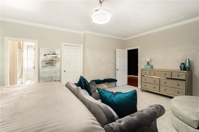 living room with lofted ceiling, recessed lighting, ceiling fan, wood finished floors, and baseboards