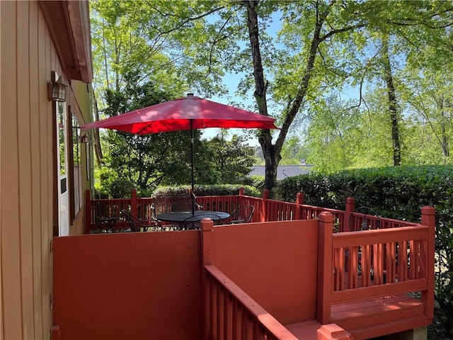 148 River N Blvd, Macon, GA 31211 - wooden terrace featuring outdoor dining space