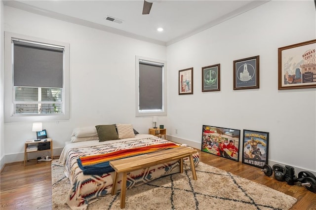 642 Erin Ave SW, Atlanta, GA 30310 - bedroom with wood finished floors, baseboards, a ceiling fan, and recessed lighting