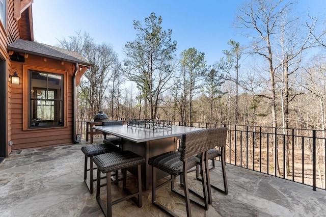 975 Blalock Lakes Dr, Newnan, GA 30263 - view of patio / terrace with outdoor dining area