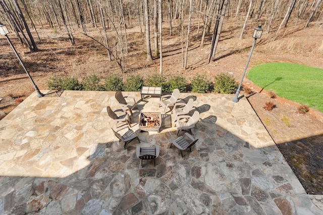 975 Blalock Lakes Dr, Newnan, GA 30263 - view of patio / terrace