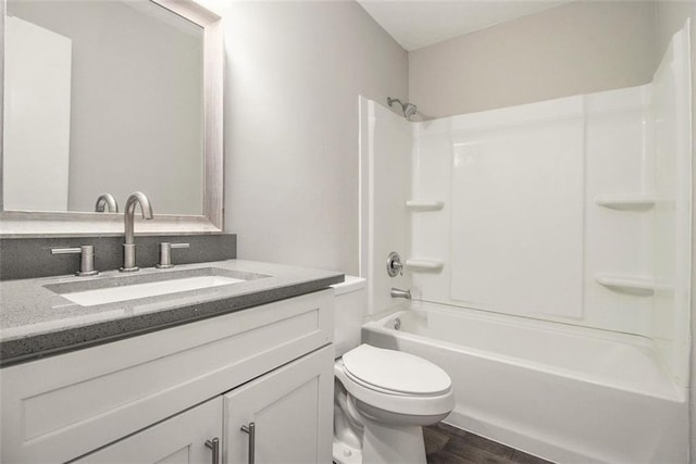 3321 Georgian Woods Cir, Decatur, GA 30034 - full bath featuring vanity, shower / bath combination, and wood finished floors