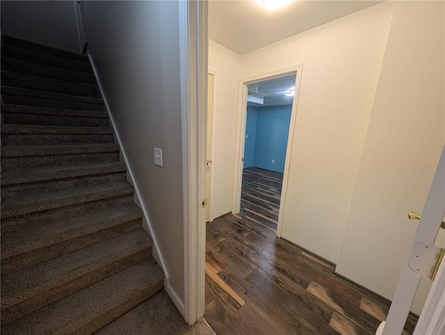 5882 Grandview Ct NW, Acworth, GA 30101 - stairs featuring wood finished floors and baseboards